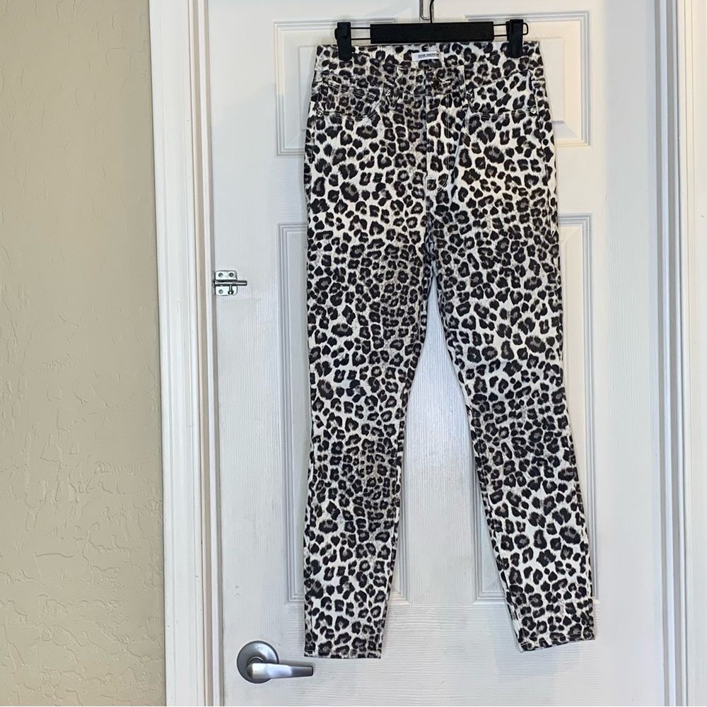 Good American Good Waist Crop Leopard Print Size 4/27